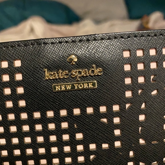 Kate Spade Wallet - Picture 4 of 4